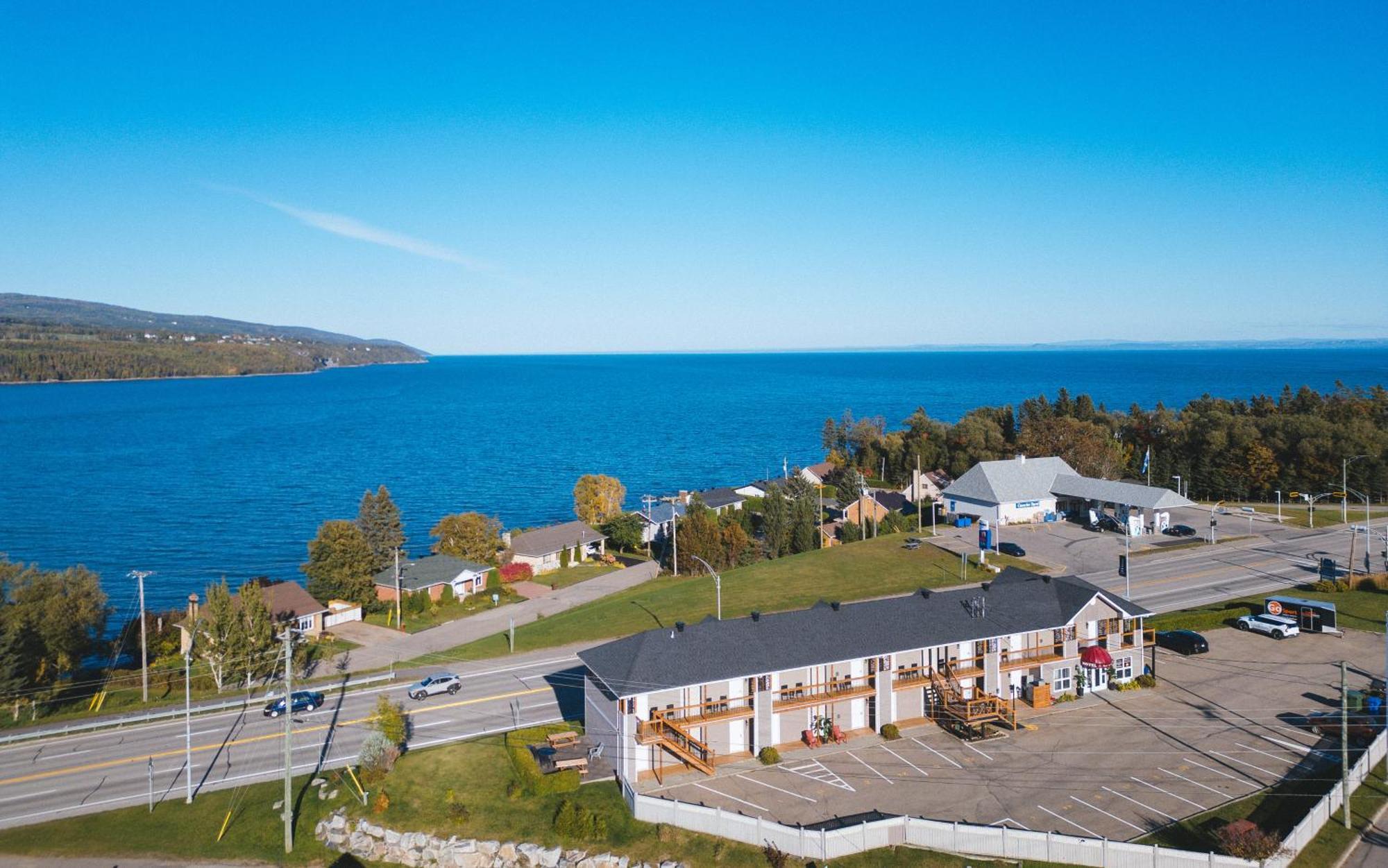 Motel Le Point De Vue La Malbaie Eksteriør bilde