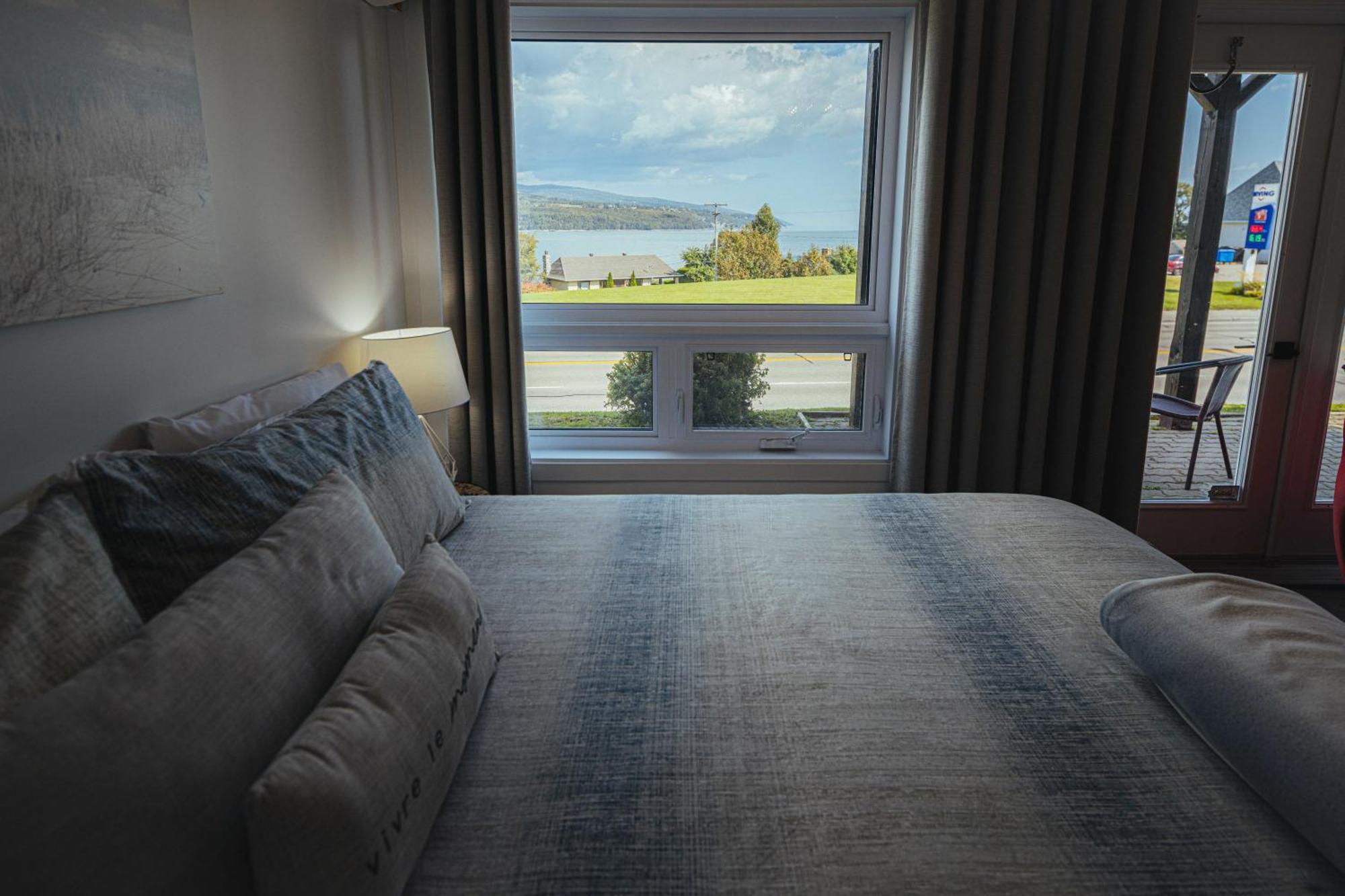 Motel Le Point De Vue La Malbaie Eksteriør bilde