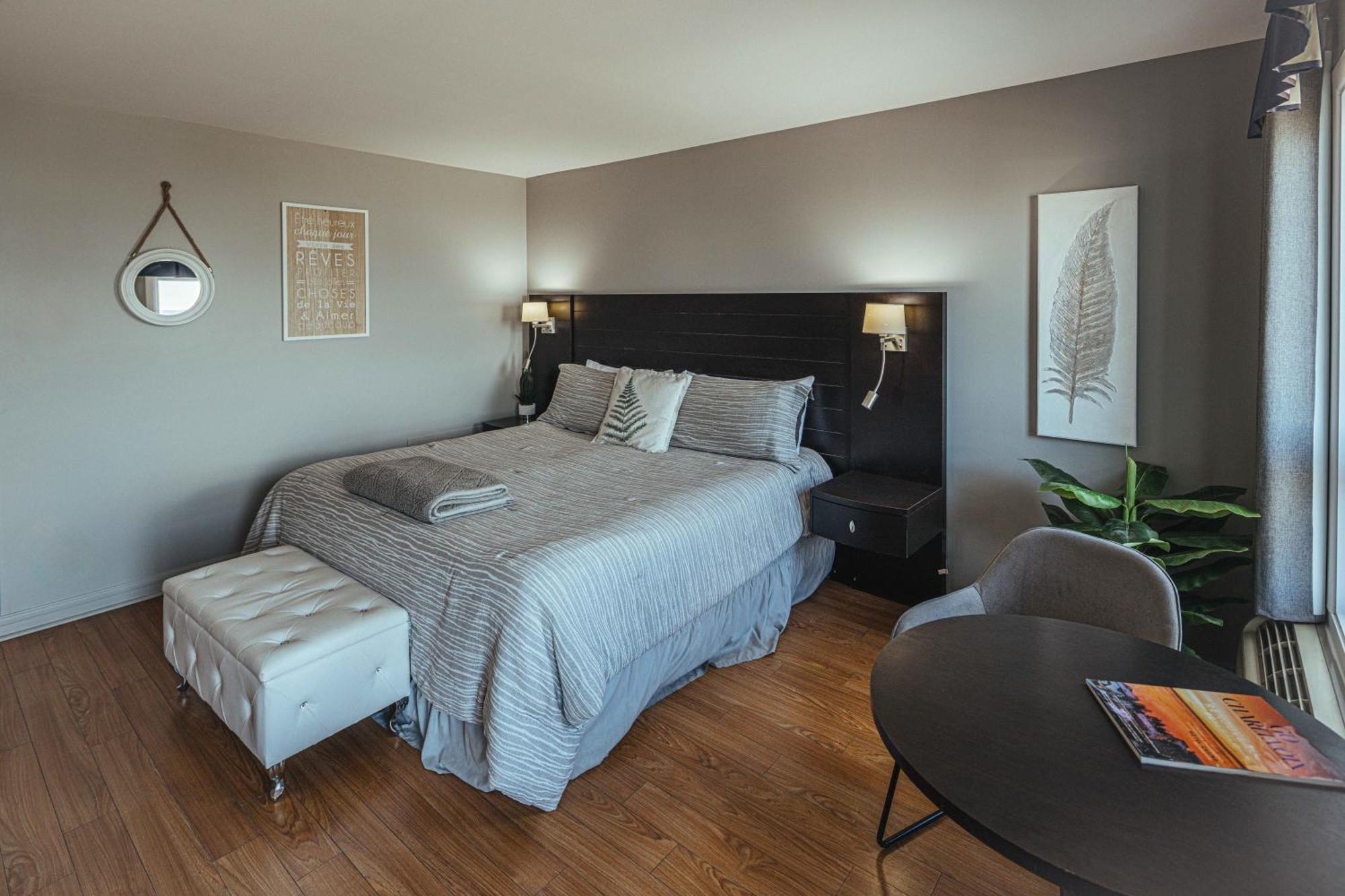 Motel Le Point De Vue La Malbaie Eksteriør bilde
